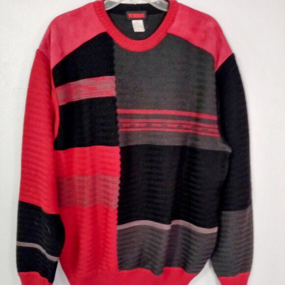 Vintage Torras Men's Red and Black Block Print Sweater Retro Wool Blend Size L - Picture 2 of 10